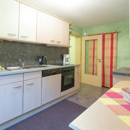 Close To Hiking And Cycling Trails Apartment *